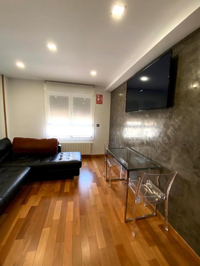 Grand Plaza Vega Apartman Burgo Kültér fotó