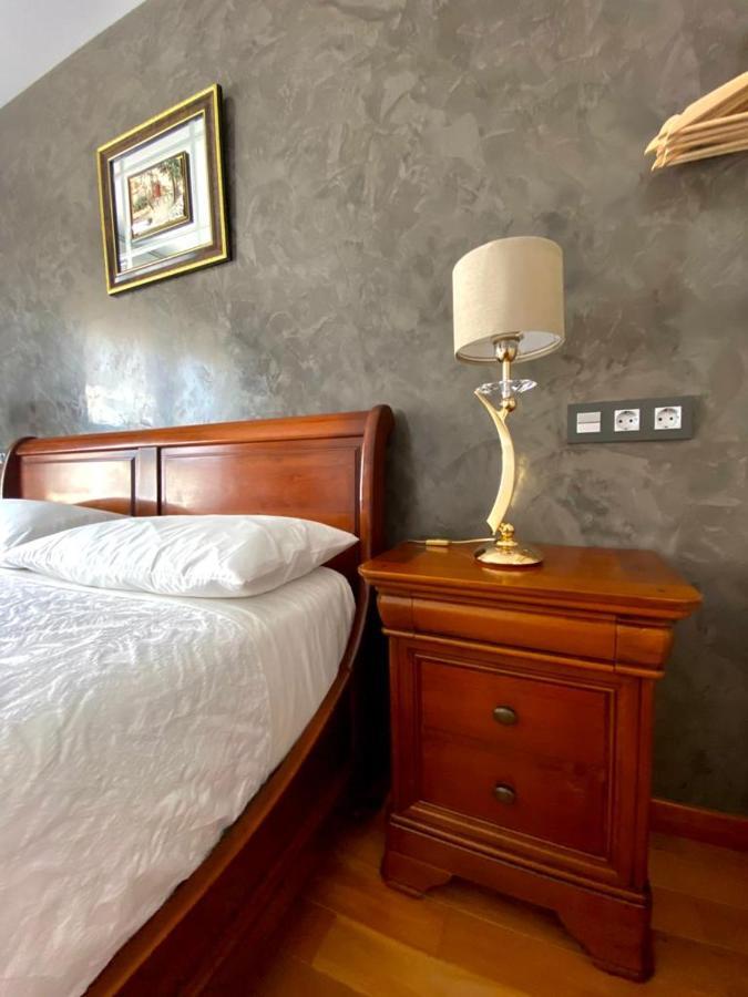 Grand Plaza Vega Apartman Burgo Kültér fotó
