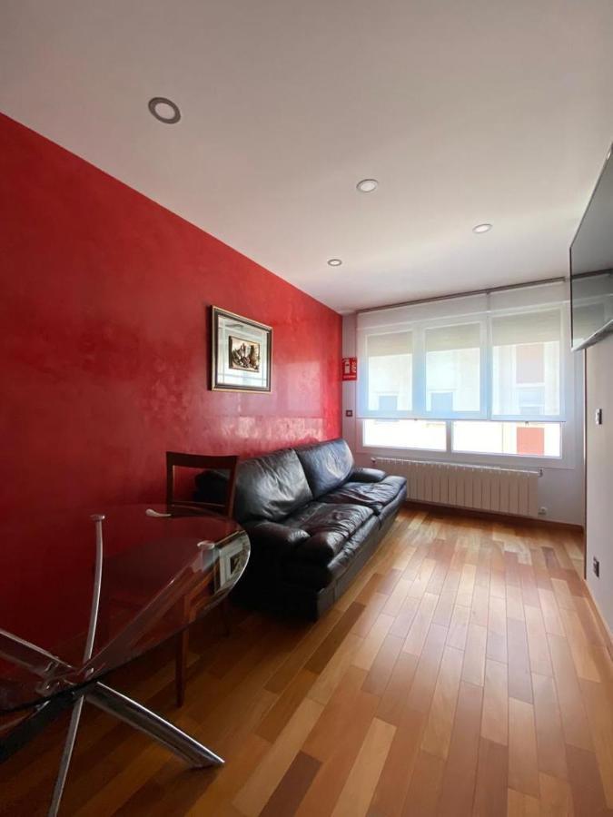 Grand Plaza Vega Apartman Burgo Kültér fotó