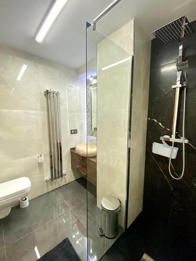Grand Plaza Vega Apartman Burgo Kültér fotó